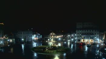 Weather camera view of Blue and Gray Bar and Grill.