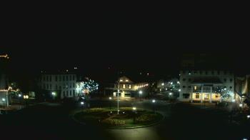 Weather camera view of Blue and Gray Bar and Grill.