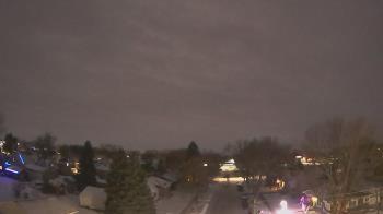 Weather camera view of Sibley East Middle and High School.