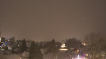 Weather camera view of Sibley East Middle and High School.