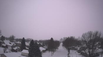 Weather camera view of Sibley East Middle and High School.