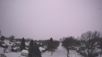Weather camera view of Sibley East Middle and High School.