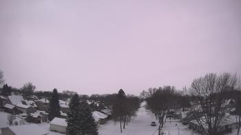 Weather camera view of Sibley East Middle and High School.