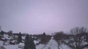 Weather camera view of Sibley East Middle and High School.
