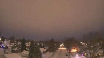 Weather camera view of Sibley East Middle and High School.