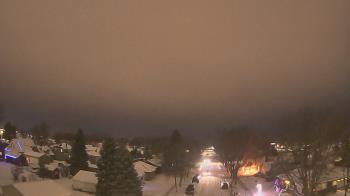 Weather camera view of Sibley East Middle and High School.