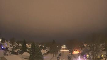 Weather camera view of Sibley East Middle and High School.