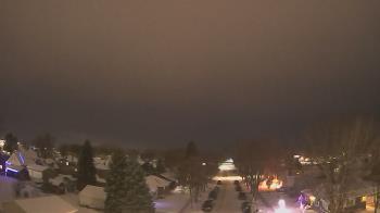 Weather camera view of Sibley East Middle and High School.