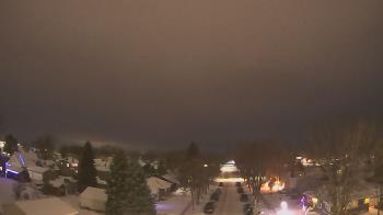 Weather camera view of Sibley East Middle and High School.