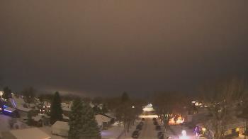 Weather camera view of Sibley East Middle and High School.