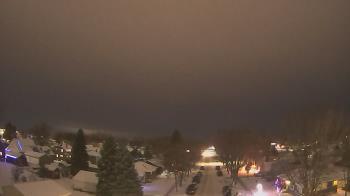 Weather camera view of Sibley East Middle and High School.