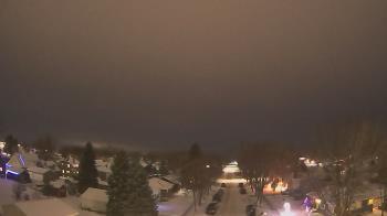 Weather camera view of Sibley East Middle and High School.