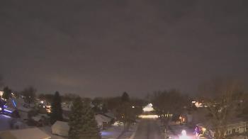 Weather camera view of Sibley East Middle and High School.