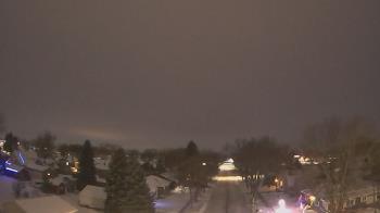 Weather camera view of Sibley East Middle and High School.