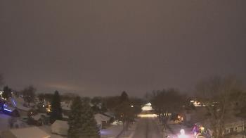 Weather camera view of Sibley East Middle and High School.