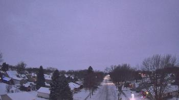 Weather camera view of Sibley East Middle and High School.