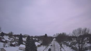 Weather camera view of Sibley East Middle and High School.