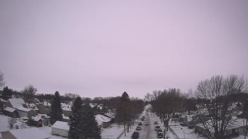Weather camera view of Sibley East Middle and High School.