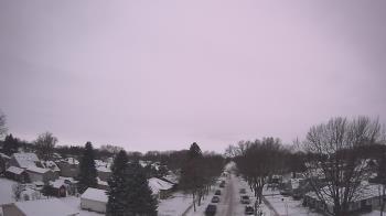Weather camera view of Sibley East Middle and High School.