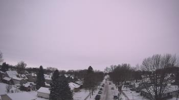 Weather camera view of Sibley East Middle and High School.