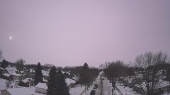 Weather camera view of Sibley East Middle and High School.