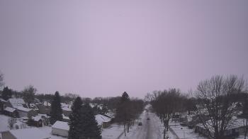Weather camera view of Sibley East Middle and High School.