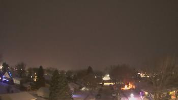 Weather camera view of Sibley East Middle and High School.