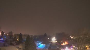 Weather camera view of Sibley East Middle and High School.