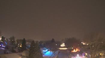 Weather camera view of Sibley East Middle and High School.