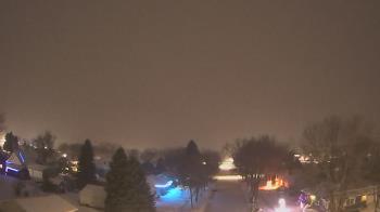 Weather camera view of Sibley East Middle and High School.