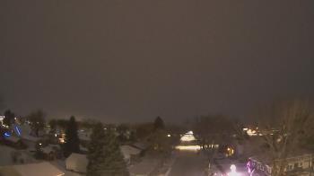 Weather camera view of Sibley East Middle and High School.