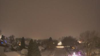 Weather camera view of Sibley East Middle and High School.