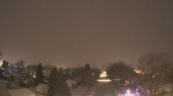 Weather camera view of Sibley East Middle and High School.