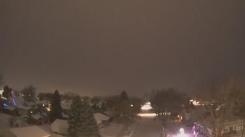 Weather camera view of Sibley East Middle and High School.