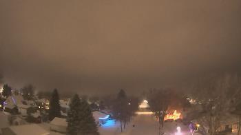 Weather camera view of Sibley East Middle and High School.