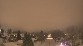 Weather camera view of Sibley East Middle and High School.