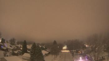 Weather camera view of Sibley East Middle and High School.