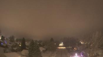 Weather camera view of Sibley East Middle and High School.