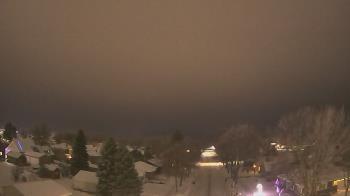 Weather camera view of Sibley East Middle and High School.