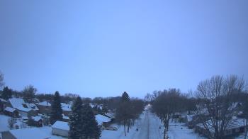 Weather camera view of Sibley East Middle and High School.