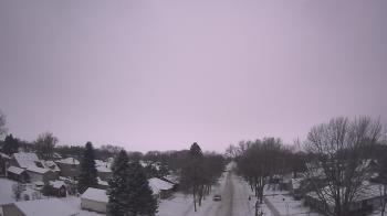 Weather camera view of Sibley East Middle and High School.