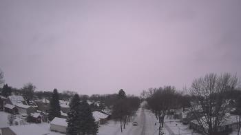 Weather camera view of Sibley East Middle and High School.