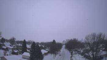 Weather camera view of Sibley East Middle and High School.