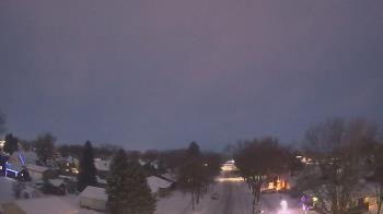 Weather camera view of Sibley East Middle and High School.