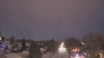 Weather camera view of Sibley East Middle and High School.