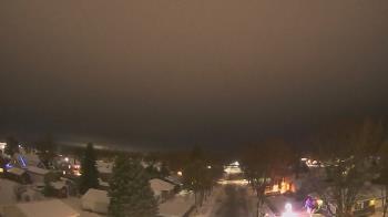 Weather camera view of Sibley East Middle and High School.