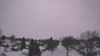 Weather camera view of Sibley East Middle and High School.