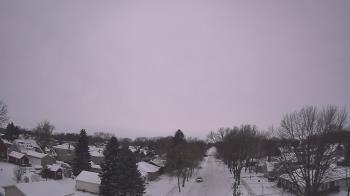 Weather camera view of Sibley East Middle and High School.