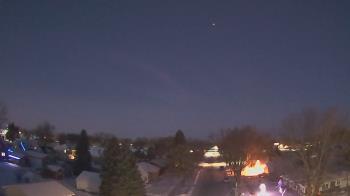 Weather camera view of Sibley East Middle and High School.