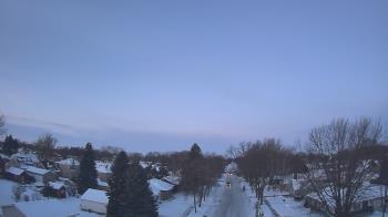 Weather camera view of Sibley East Middle and High School.